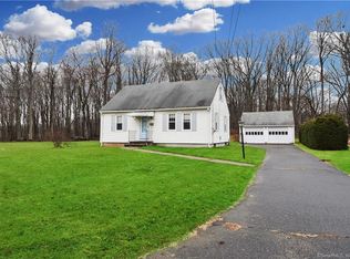 16 W Street Ter, Cromwell, CT 06416