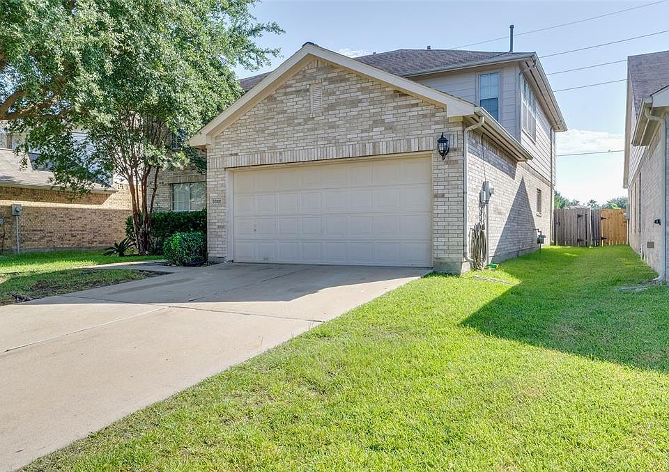 1st image of 3022 Crestbrook Bend Ln