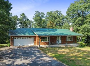 246 Poets Ln, Inwood, WV 25428