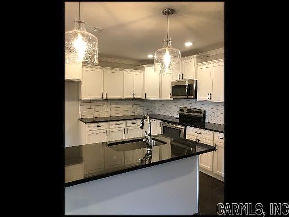4th image of 1665 Duck Ln