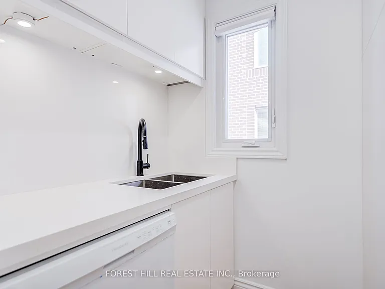 85 Vaughan Rd #5 — Photo 18