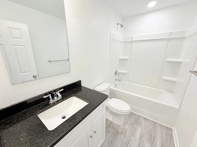 6329 Long St — Photo 11