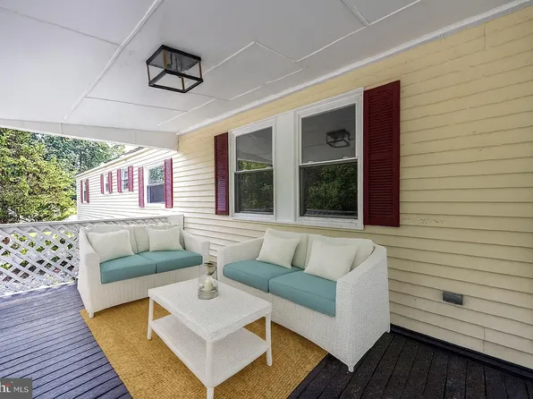 400 Laurel Run Dr, Quakertown, PA 18951