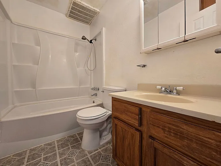 1305 Quail Cir #A — Photo 16