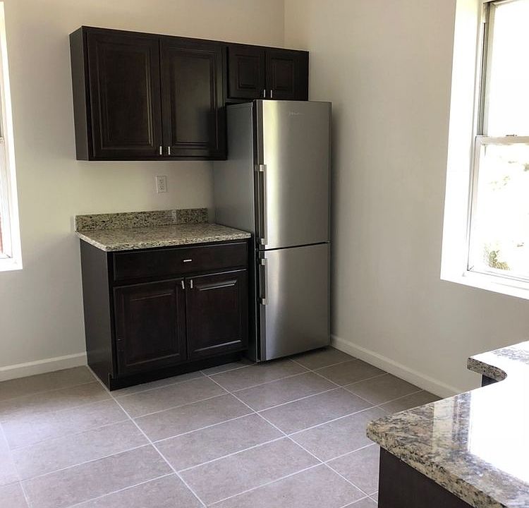 2nd image of 3410 84th St APT E33