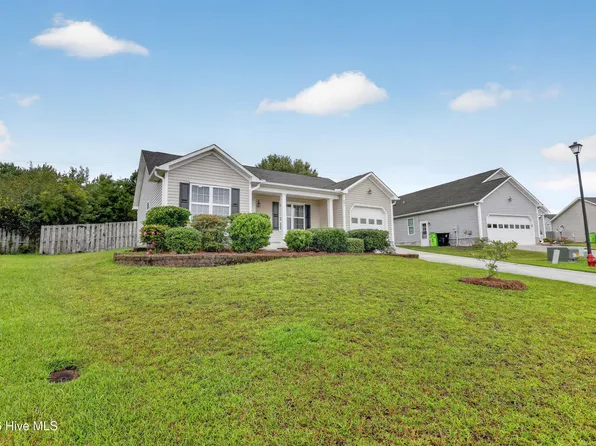321 Rose Bud Lane, Holly Ridge, NC 28445