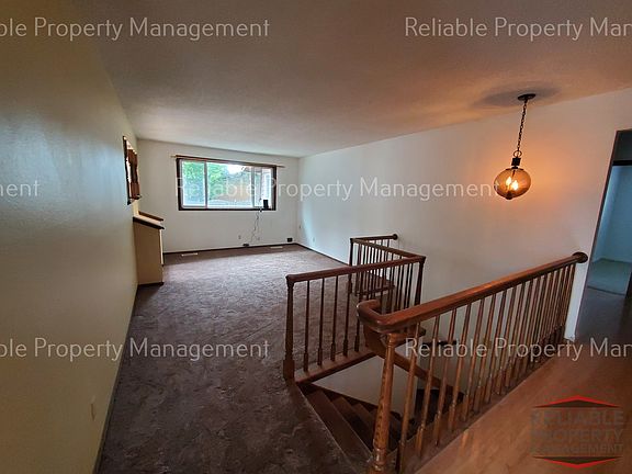3rd image of 2169 Brentwood Dr