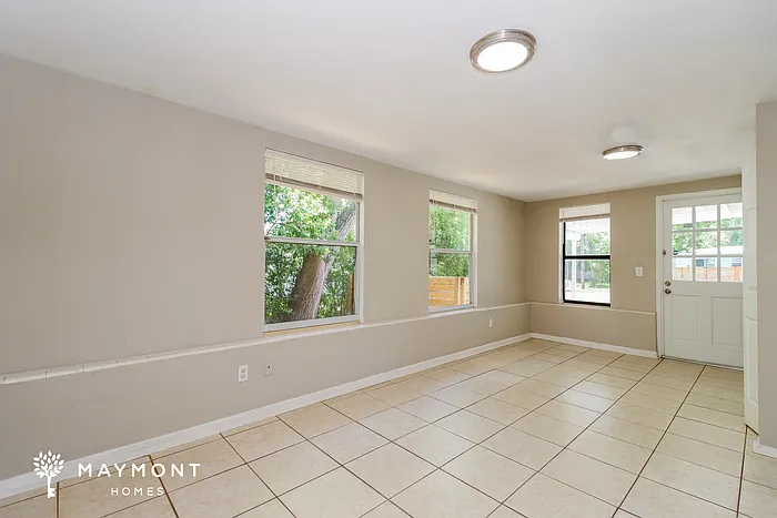 1429 S Evergreen Ave — Photo 9