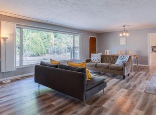 11 Valley View Dr, Medford, OR