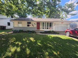 931 Eastview Dr, Rantoul, IL 61866