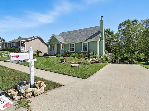 2nd image of 13775 Hunter Dr