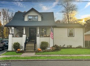 624 Sunset Ave, Maple Shade, NJ 08052