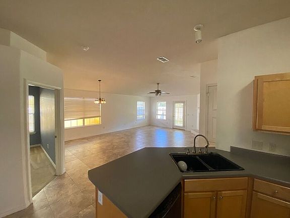 4th image of 1222 Harrison Ave