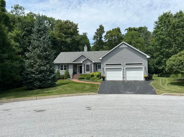 9 Governor Smith Drive, St. Albans City, VT 05478