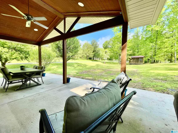 5717 Center Rd, Pinson, AL 35126