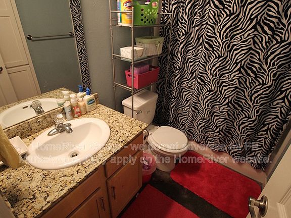4th image of 612 Rosemoor Ct
