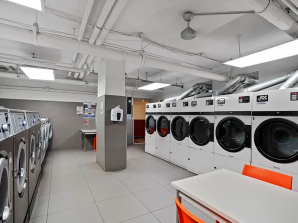 2650 Ocean Parkway image 14 of 19