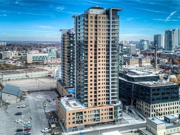 108 Garment St #810, Kitchener, ON N2G 0C8