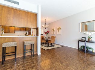 1330 University Dr APT 12, Menlo Park, CA