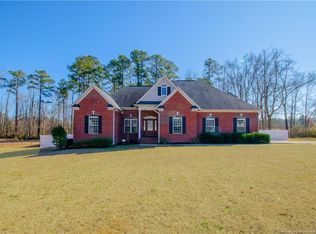 128 Neely Ln, Raeford, NC 28376