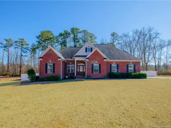 128 Neely Ln, Raeford, NC 28376