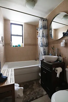 Rented by City Connections Realty | media 11