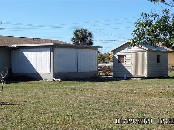 2nd image of 19152 Edgewater Dr