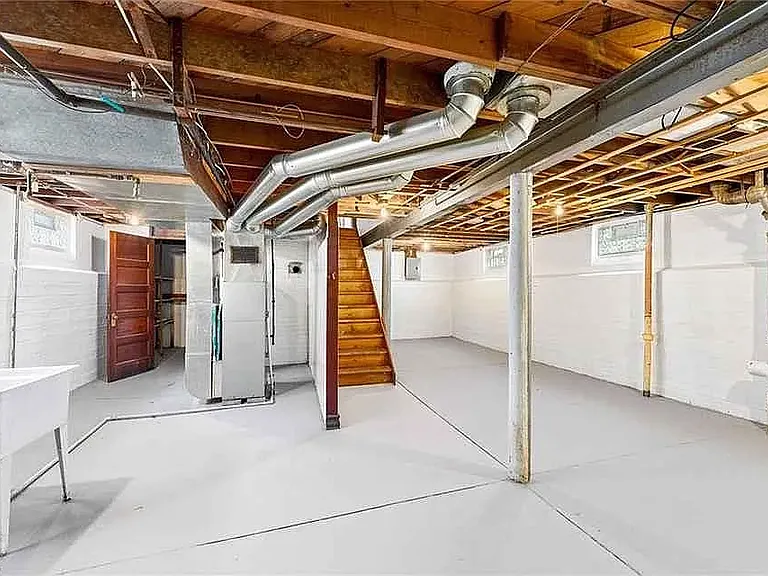 6906 Gerald Ave — Photo 11
