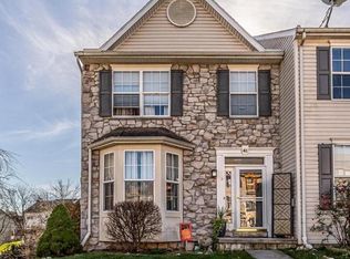 41 Sara Ln, Hanover, PA 17331