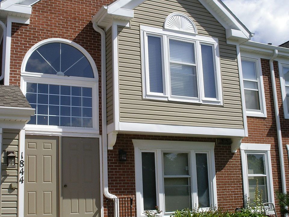 exterior - beautifully maintained