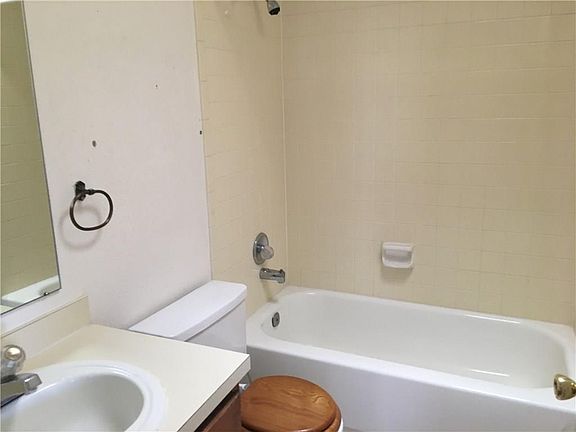 5th image of 2848 Anise Dr