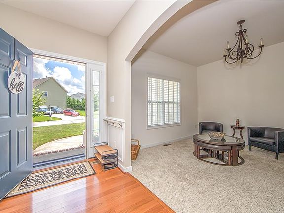 3rd image of 10906 Lamberts Creek Ln