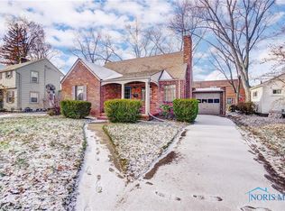 3301 Drummond Rd, Toledo, OH 43606
