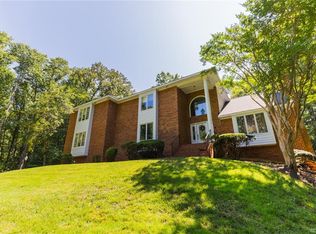 3842 Stanford Ct, Midlothian, VA 23113