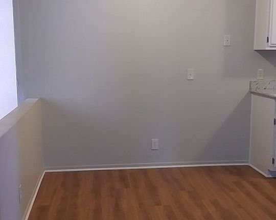5th image of 17740 Scherzinger Ln #208