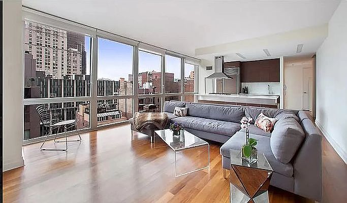 1st image of 39 E 29th St APT 15B