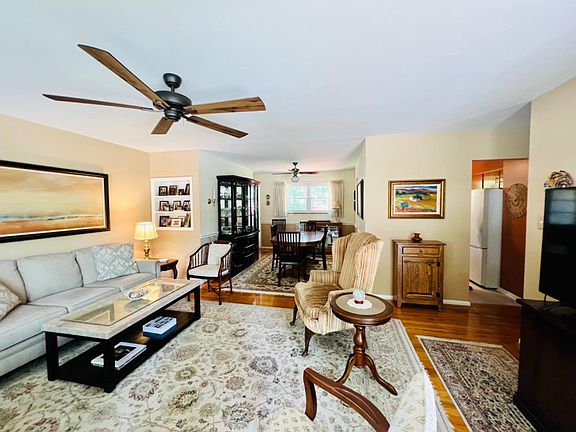 2nd image of 6174 Mariwood Ln