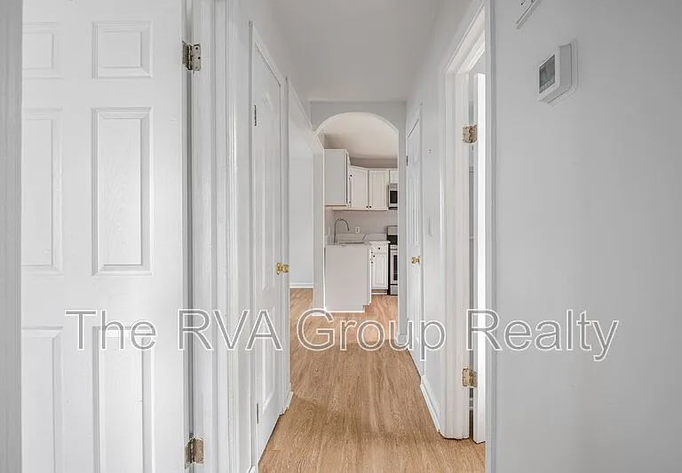 712 Hill Top Dr — Photo 20