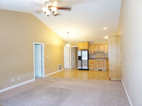 2nd image of 2917 E Glenn Cove Ct
