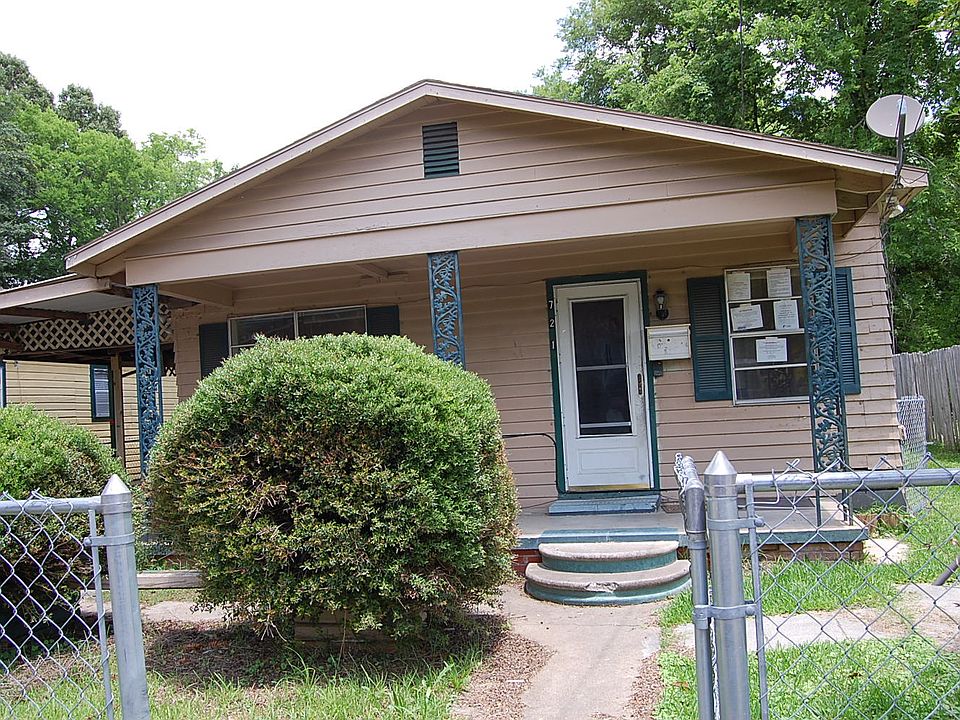 1st image of 721 E South St