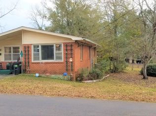 2132 W 10th St, Laurel, MS 39440