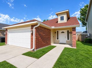 11811 Fossil Rock Ln, Houston, TX 77034