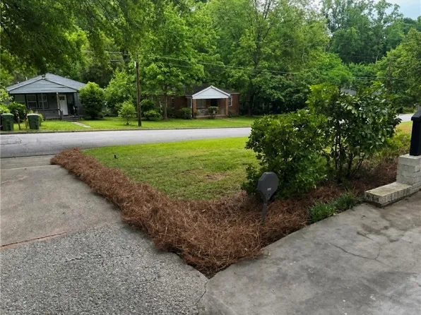 280 W Lake Dr NW, Atlanta, GA 30314