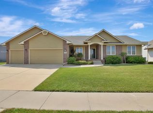 8013 E Old Mill St, Wichita, KS 67226
