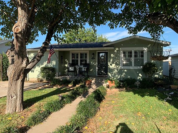 2nd image of 1304 Elmwood Ave