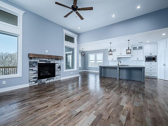3rd image of 17323 254th St