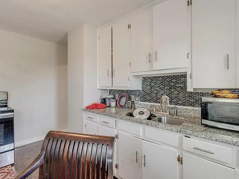 1400 Dreher St — Photo 6