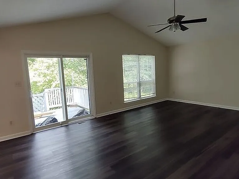 5418 Mary Ln — Photo 10