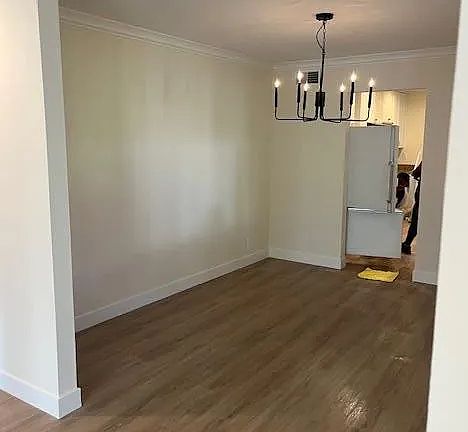 3rd image of 447 Santa Clara Ave