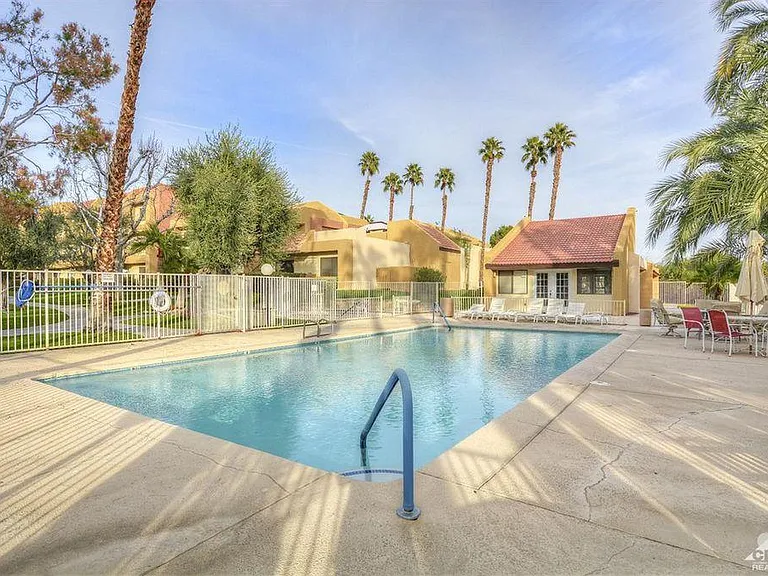 32200 Cathedral Canyon Dr #69 — Photo 2